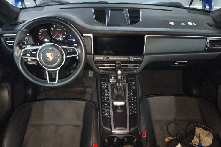 Used Porsche Macan 2018 Macan 2.0T Center Console
