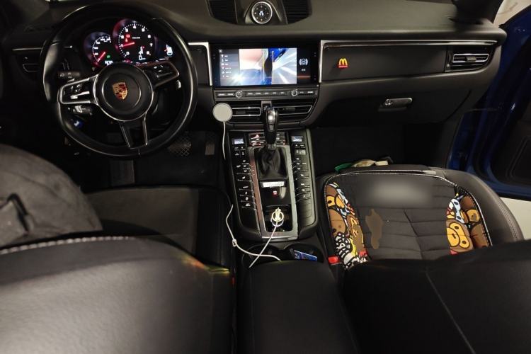 Used Porsche Macan 2018 Macan 2.0T Center Console
