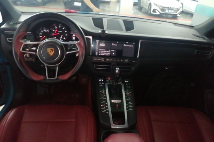 Used Porsche Macan 2018 Macan 2.0T Center Console