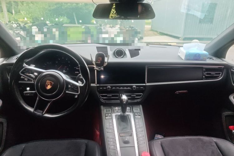 Used Porsche Macan 2018 Macan 2.0T Center Console