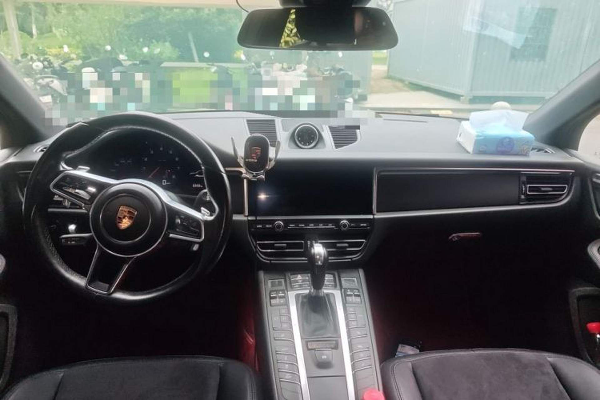Used Porsche Macan 2018 Macan 2.0T Center Console