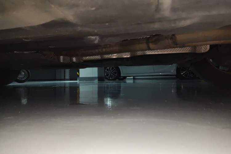 Used Porsche Macan 2018 Macan 2.0T Chassis Rear Left