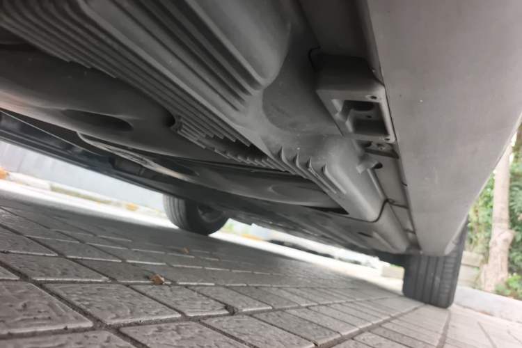 Used Porsche Macan 2018 Macan 2.0T Chassis Rear Right