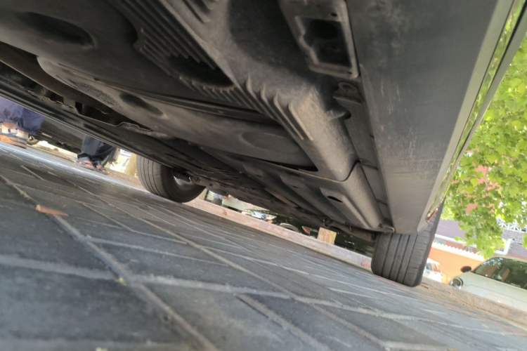 Used Porsche Macan 2018 Macan 2.0T Chassis Rear Right