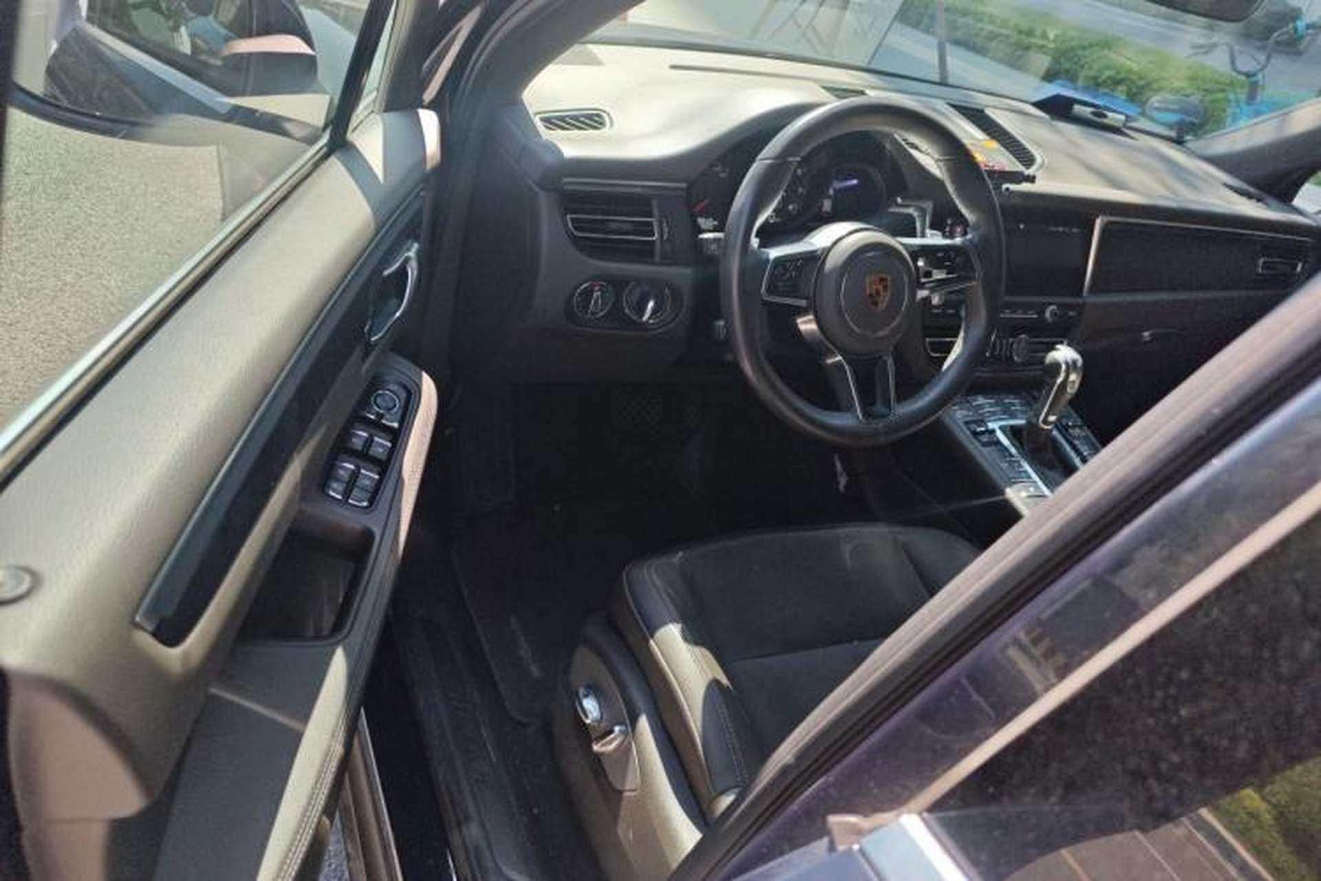 Used Porsche Macan 2018 Macan 2.0T Driver Seat