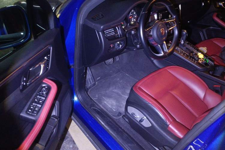 Used Porsche Macan 2018 Macan 2.0T Driver Seat