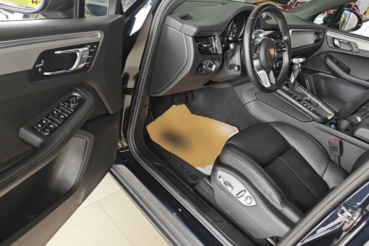 Used Porsche Macan 2018 Macan 2.0T Driver Seat