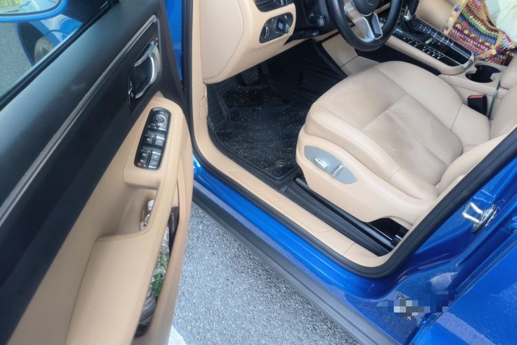 Used Porsche Macan 2018 Macan 2.0T Driver Seat