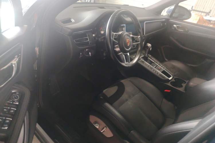 Used Porsche Macan 2018 Macan 2.0T Driver Seat