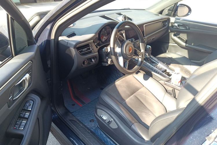 Used Porsche Macan 2018 Macan 2.0T Driver Seat