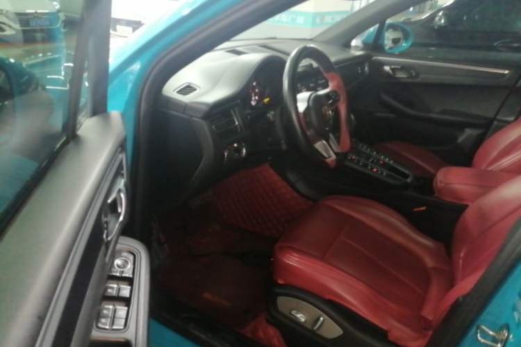 Used Porsche Macan 2018 Macan 2.0T Driver Seat