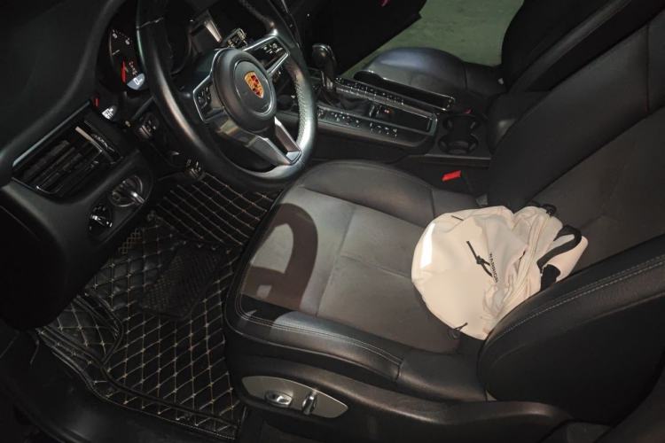 Used Porsche Macan 2018 Macan 2.0T Driver Seat