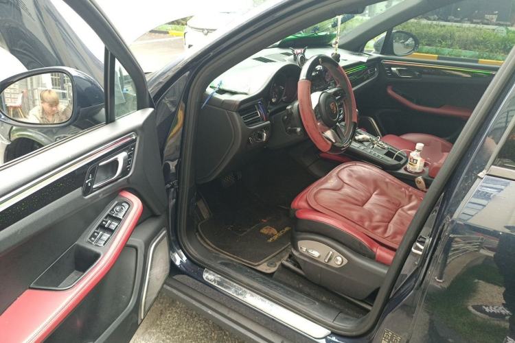Used Porsche Macan 2018 Macan 2.0T Driver Seat