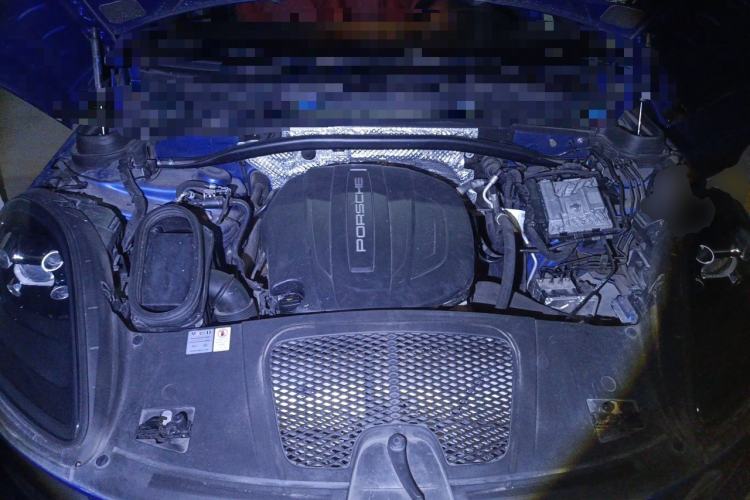 Used Porsche Macan 2018 Macan 2.0T Engine Bay