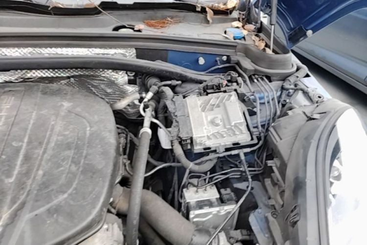 Used Porsche Macan 2018 Macan 2.0T Engine Bay Left