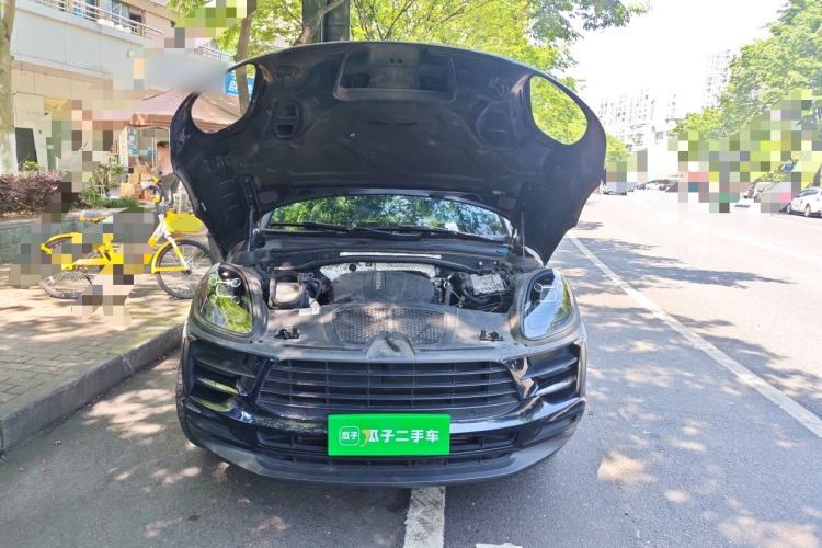 Used Porsche Macan 2018 Macan 2.0T Engine Bay