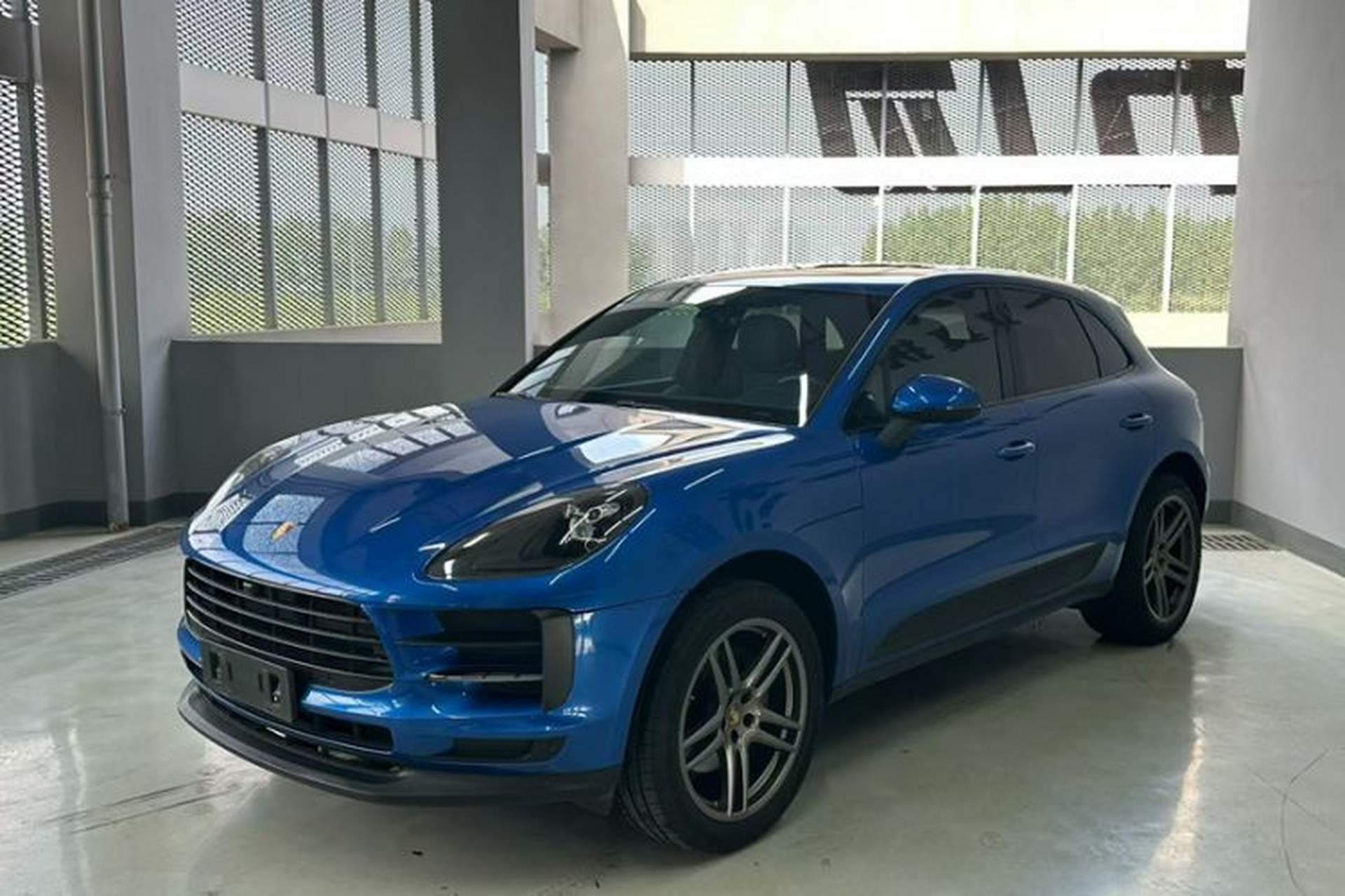 Used Porsche Macan 2018 Macan 2.0T Exterior 11