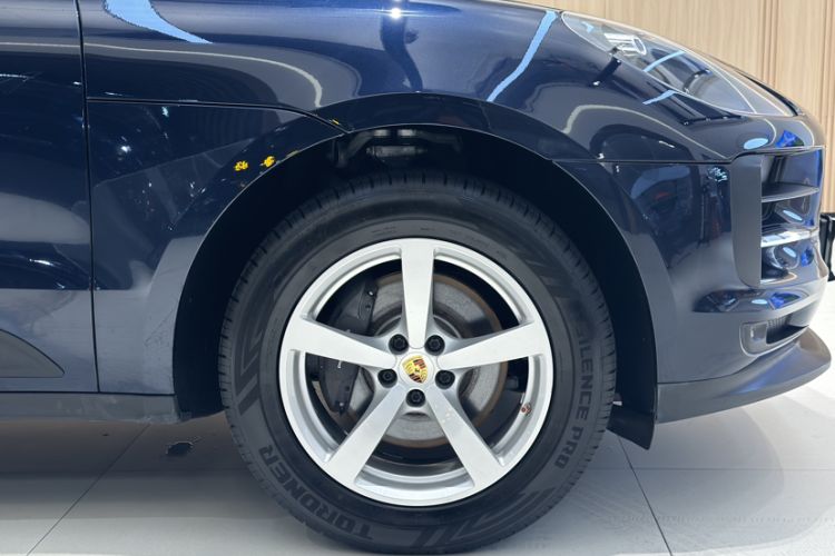 Used Porsche Macan 2018 Macan 2.0T Exterior 11