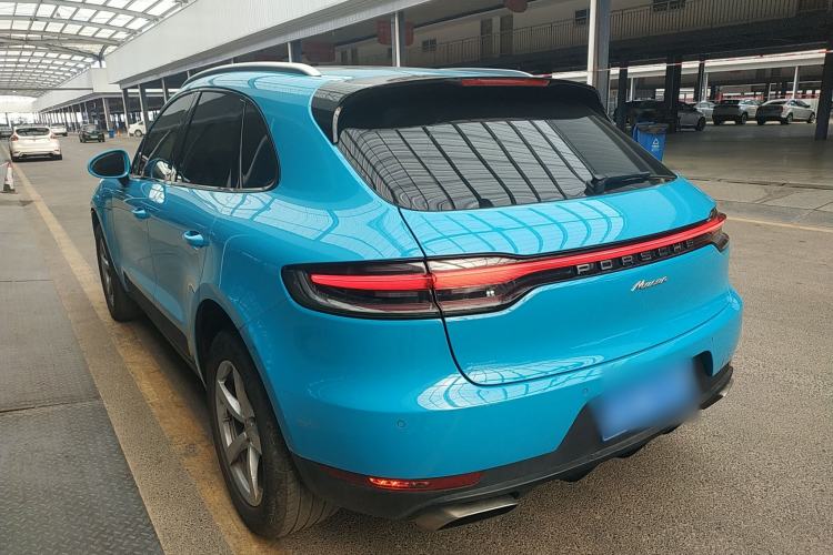 Used Porsche Macan 2018 Macan 2.0T Exterior 2