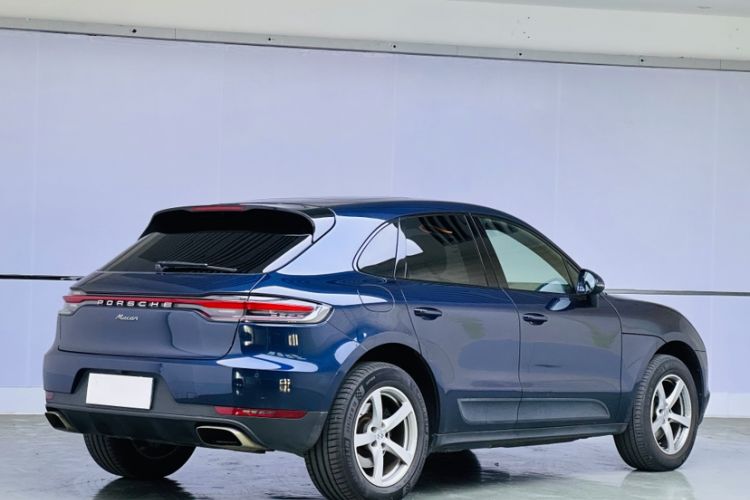 Used Porsche Macan 2018 Macan 2.0T Exterior 4