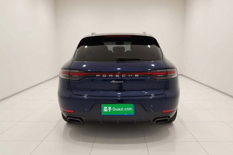 Used Porsche Macan 2018 Macan 2.0T Exterior 4