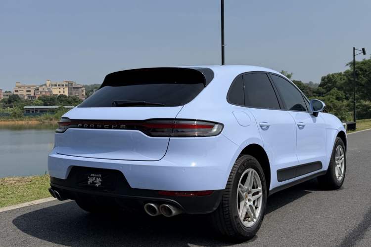 Used Porsche Macan 2018 Macan 2.0T Exterior 5