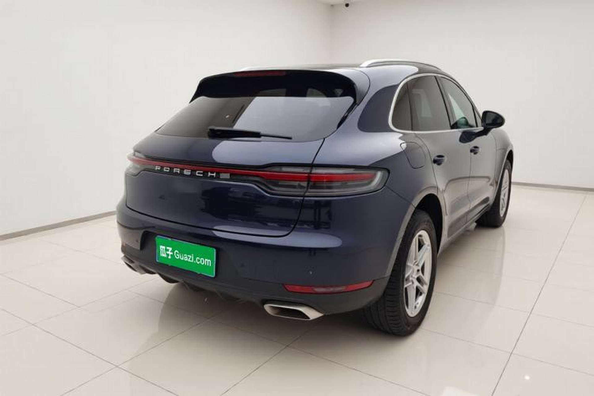 Used Porsche Macan 2018 Macan 2.0T Exterior 5