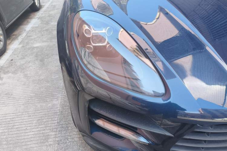 Used Porsche Macan 2018 Macan 2.0T Exterior 6