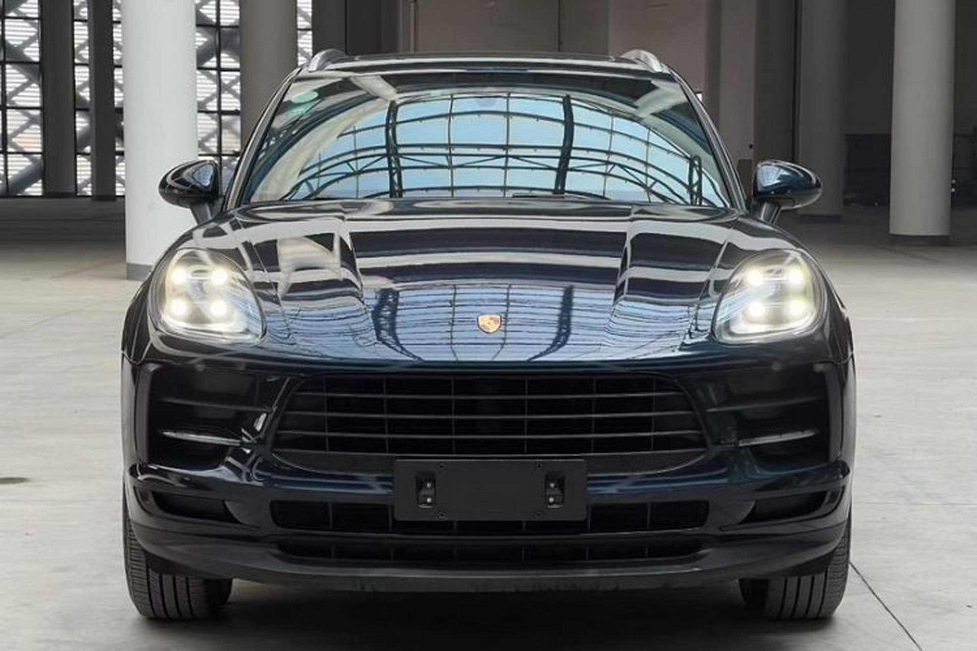 Used Porsche Macan 2018 Macan 2.0T Exterior 6