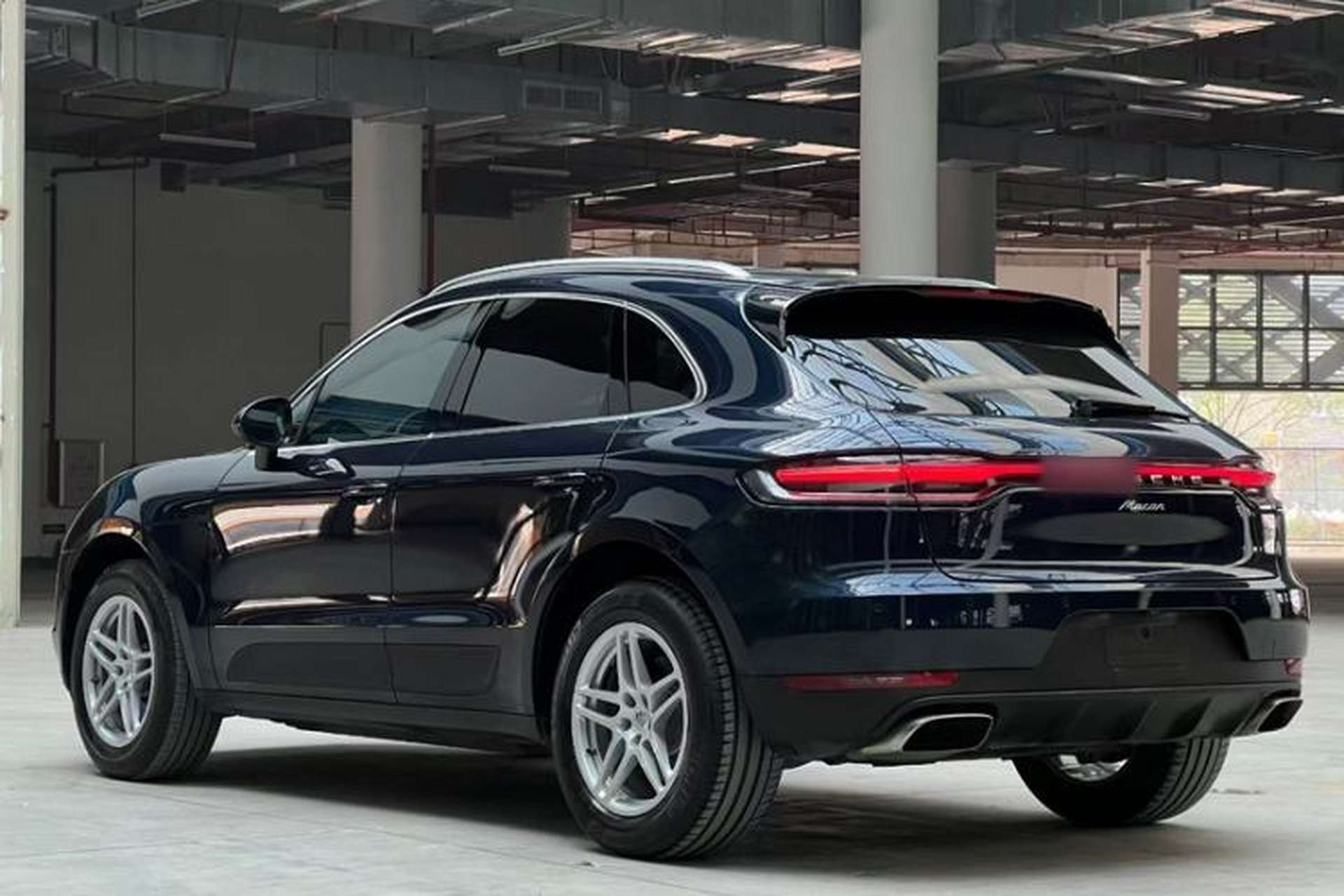 Used Porsche Macan 2018 Macan 2.0T Exterior 8