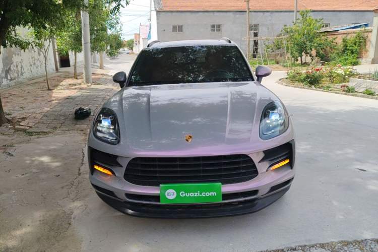 Used Porsche Macan 2018 Macan 2.0T Front