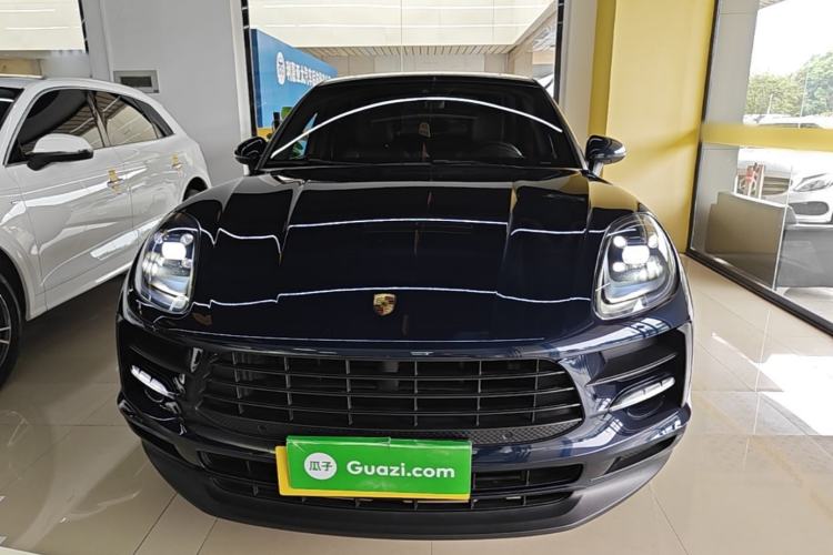 Used Porsche Macan 2018 Macan 2.0T Front