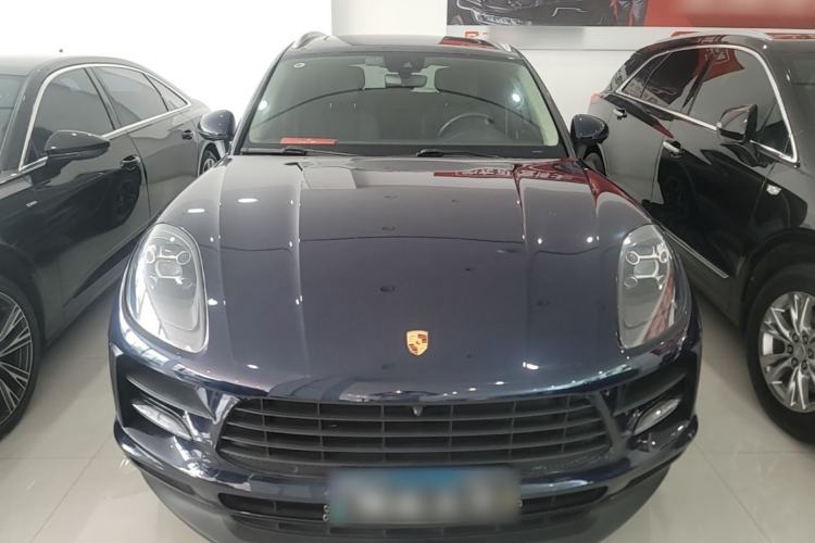 Used Porsche Macan 2018 Macan 2.0T Front