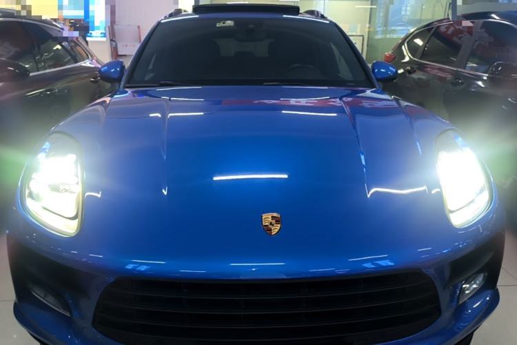 Used Porsche Macan 2018 Macan 2.0T Front