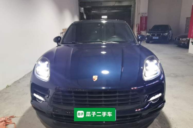 Used Porsche Macan 2018 Macan 2.0T Front