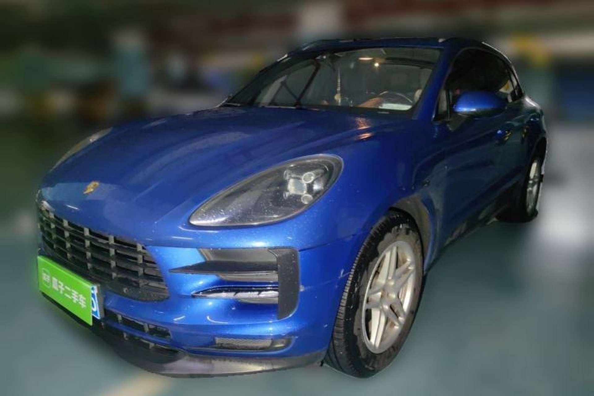 Used Porsche Macan 2018 Macan 2.0T Front Left 45 Deg