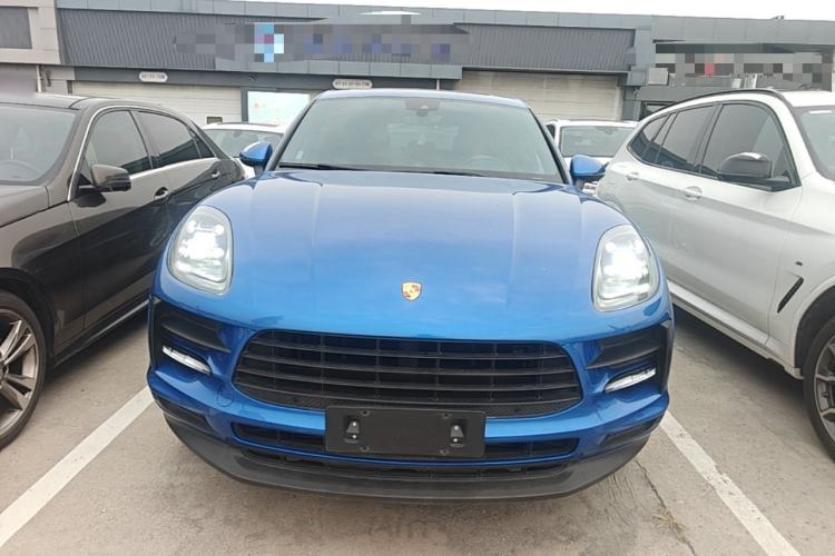 Used Porsche Macan 2018 Macan 2.0T Front