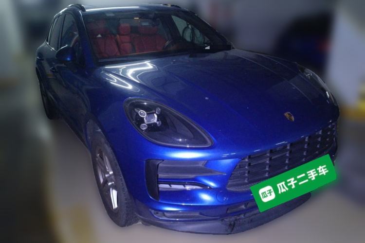 Used Porsche Macan 2018 Macan 2.0T Front Right 45 Deg