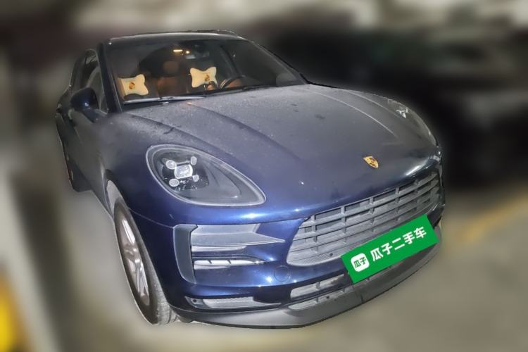 Used Porsche Macan 2018 Macan 2.0T Front Right 45 Deg