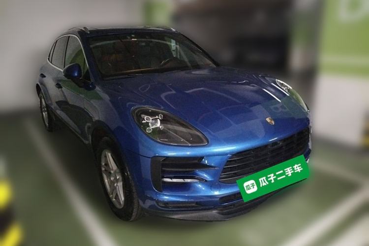 Used Porsche Macan 2018 Macan 2.0T Front Right 45 Deg