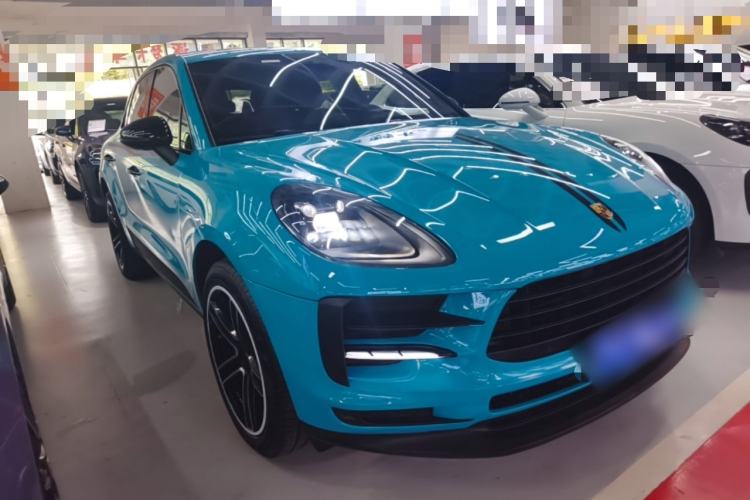 Used Porsche Macan 2018 Macan 2.0T Front Right 45 Deg