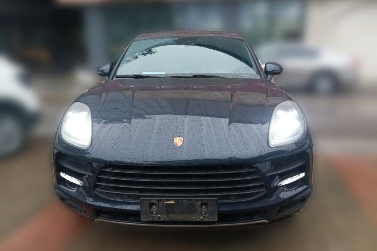 Used Porsche Macan 2018 Macan 2.0T Front