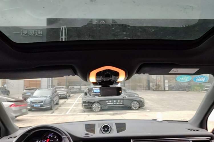 Used Porsche Macan 2018 Macan 2.0T Headliner