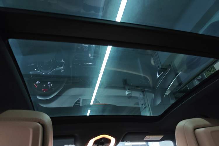 Used Porsche Macan 2018 Macan 2.0T Headliner