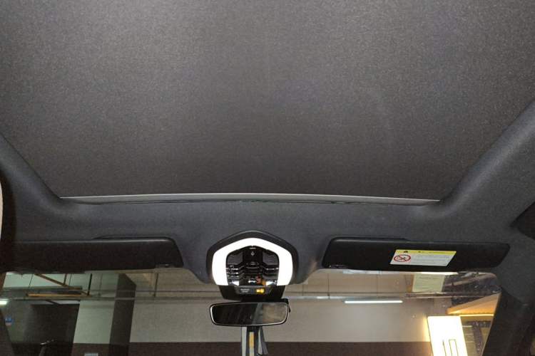 Used Porsche Macan 2018 Macan 2.0T Headliner