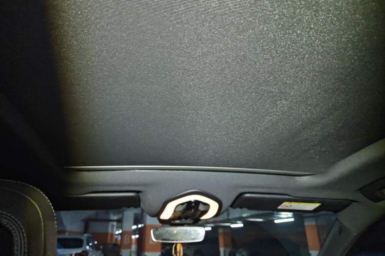 Used Porsche Macan 2018 Macan 2.0T Headliner