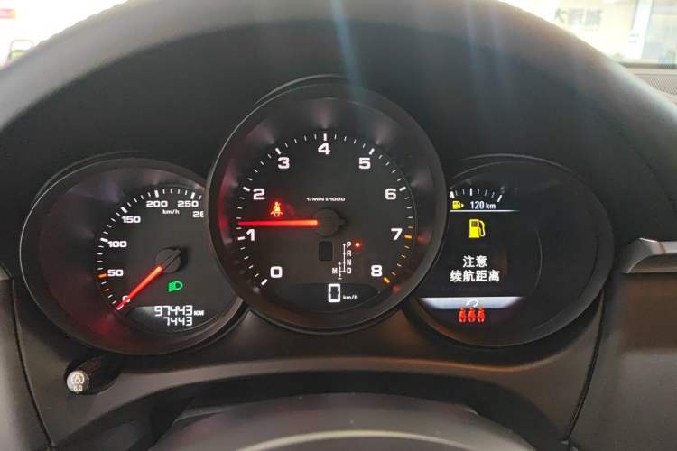 Used Porsche Macan 2018 Macan 2.0T Instrument Cluster