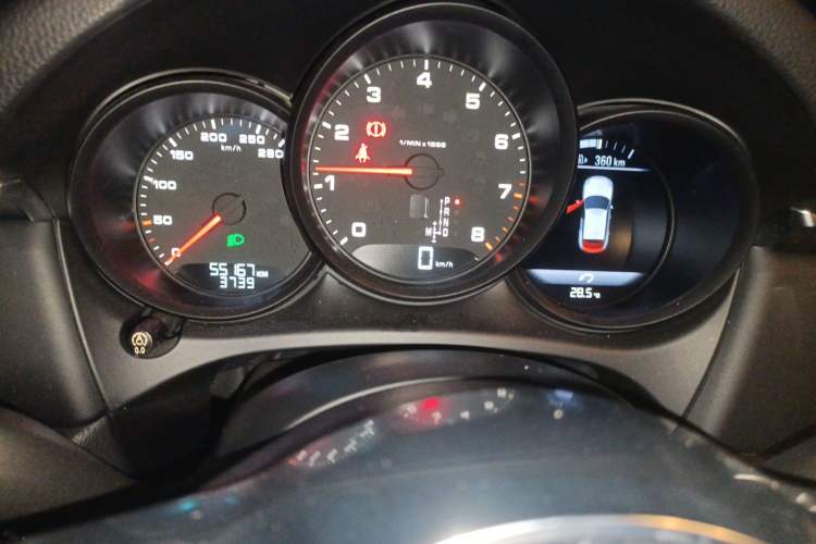 Used Porsche Macan 2018 Macan 2.0T Instrument Cluster