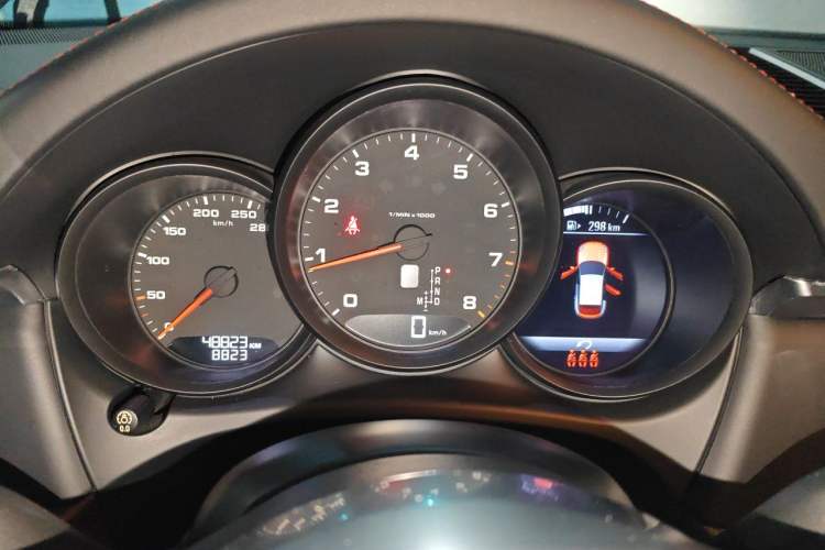 Used Porsche Macan 2018 Macan 2.0T Instrument Cluster