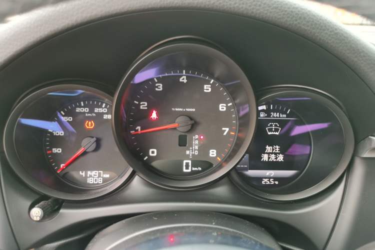 Used Porsche Macan 2018 Macan 2.0T Instrument Cluster